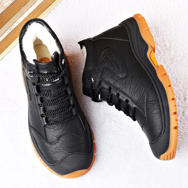 Ανδρικά αντιολισθητικά χειμωνιάτικα μποτάκια με κορδόνια