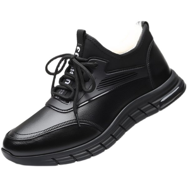 Ανδρικά χειμερινά παπούτσια με επιγραφή και απαλή φόδρα