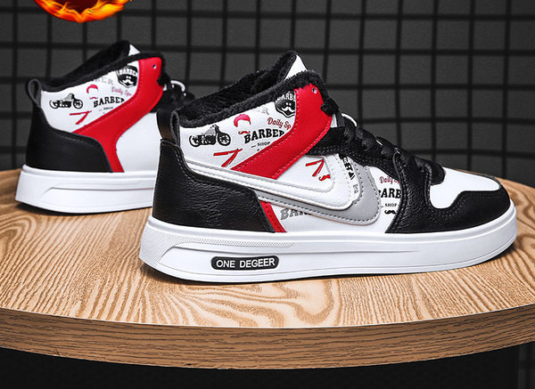 Νέο μοντέλο sneakers με ζεστή φόδρα - κατάλληλα για τον χειμώνα