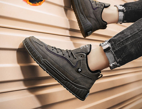 Νέο μοντέλο ανδρικά έκο δερμάτινα παπούτσια πουτσιών με κορδόνια σε μαύρο και καφέ χρώμα