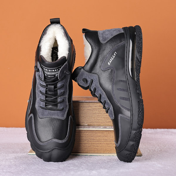 Ανδρικά έκο δερμάτινα παπούτσια με πουπουλένια φόδρα σε μαύρο χρώμα