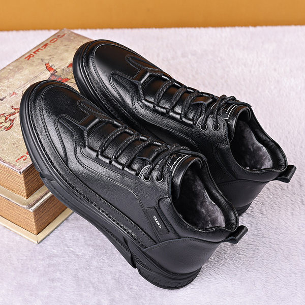 Мъжки обувки за зимата от еко кожа и връзки