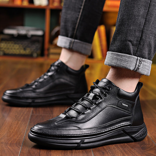 Мъжки обувки за зимата от еко кожа и връзки