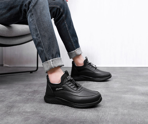 Χειμερινά ανδρικά παπούτσια με επένδυση από έκο γούνα