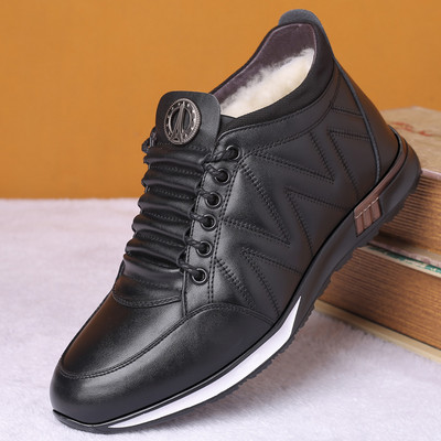 Ανδρικά χειμερινά παπούτσια από έκο δέρμα με μεταλλικό στοιχείο