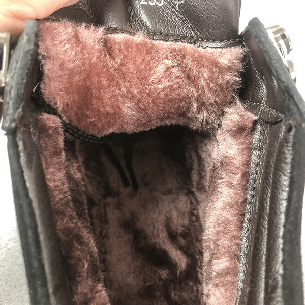 Έκο δερμάτινα χειμερινά μποτάκια με κορδόνια σε δύο χρώματα