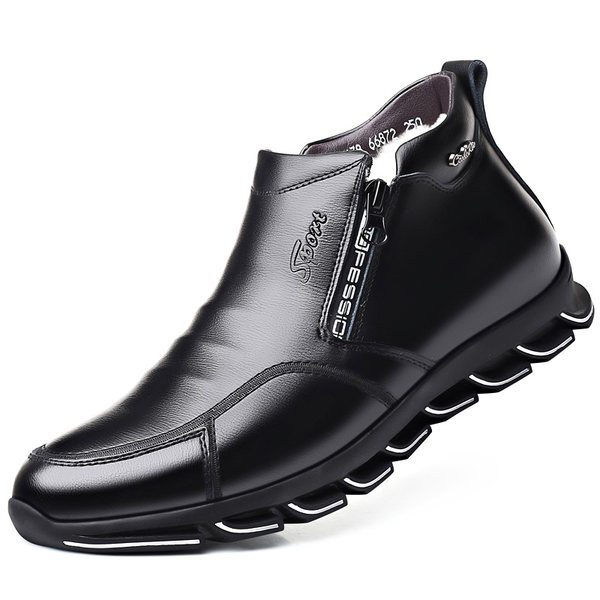 Μοντέρνα ανδρικά χειμερινά παπούτσια με τραχιά σόλα και απαλή φόδρα