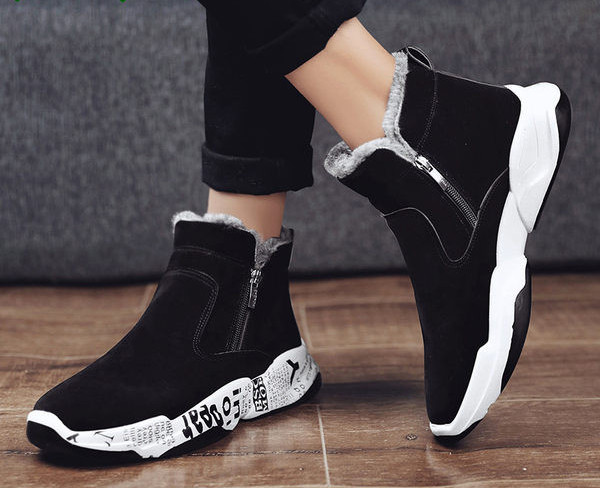 Ανδρικά χειμωνιάτικα μποτάκια από eco suede με ζεστή φόδρα