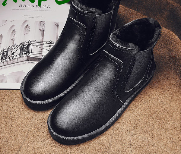 Χειμερινά ανδρικά μποτάκια με ζεστή φόδρα