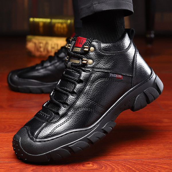 Χειμερινά ανδρικά παπούτσια από οικολογικό δέρμα με μαύρη φόδρα