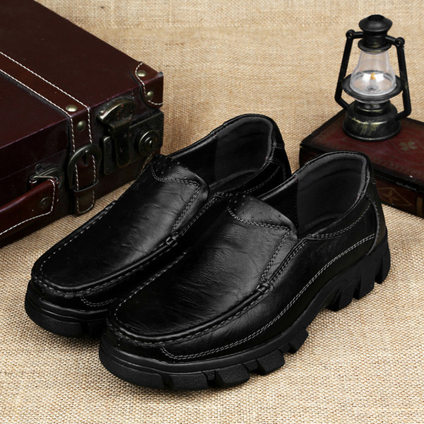 Мъжки обувки от изкуствена кожа няколко модела