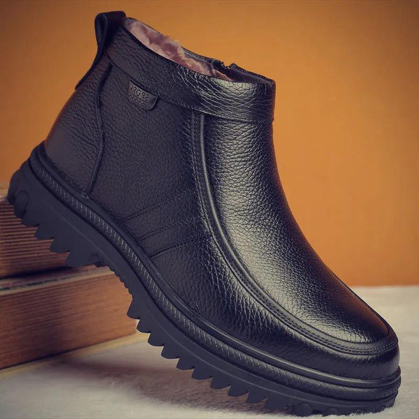 Ανδρικά χειμωνιάτικα μποτάκια με φερμουάρ και ζεστή φόδρα
