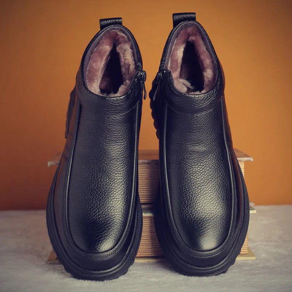 Ανδρικά χειμωνιάτικα μποτάκια με φερμουάρ και ζεστή φόδρα