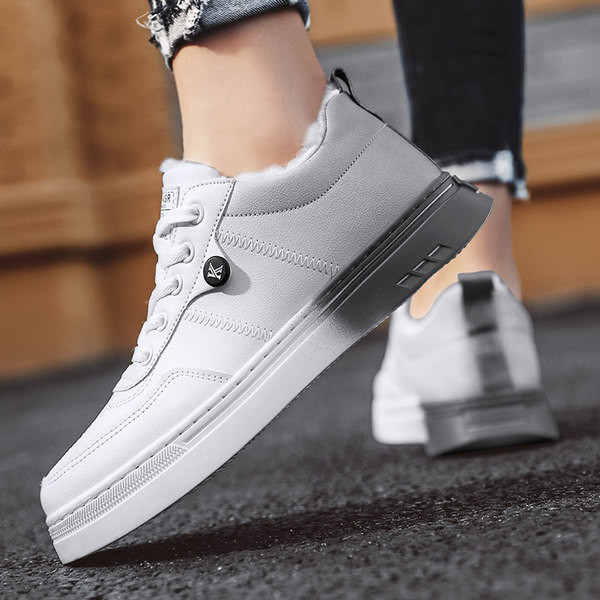 Muške tenisice s toplom postavom