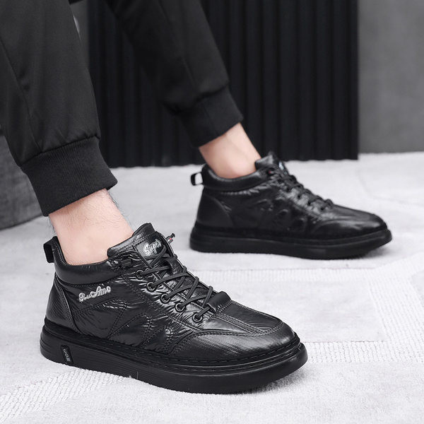 Muške zimske cipele s toplom podstavom u crnoj boji