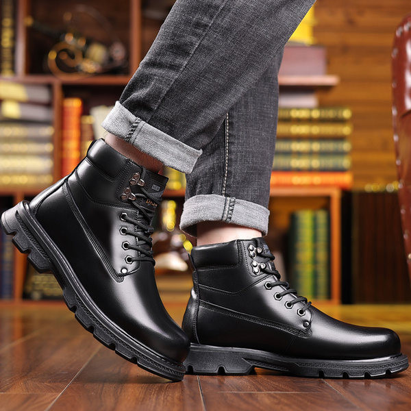 Ανδρικές χειμερινές μπότες με μαλακή φόδρα και τραχιά σόλα