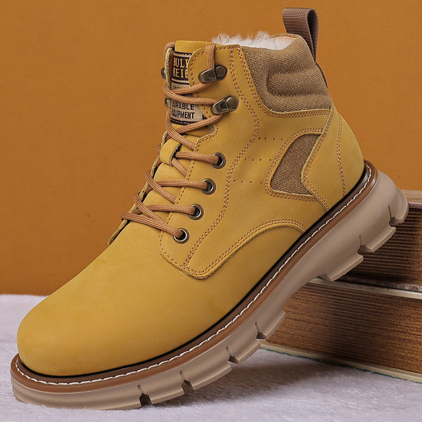 Ανδρικά μποτάκια με φόδρα και κορδόνια