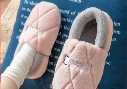 Актуални дамски пантофи с бродерия