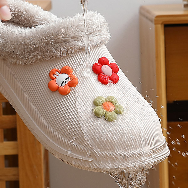 Нов модел пантофи с 3D цветя