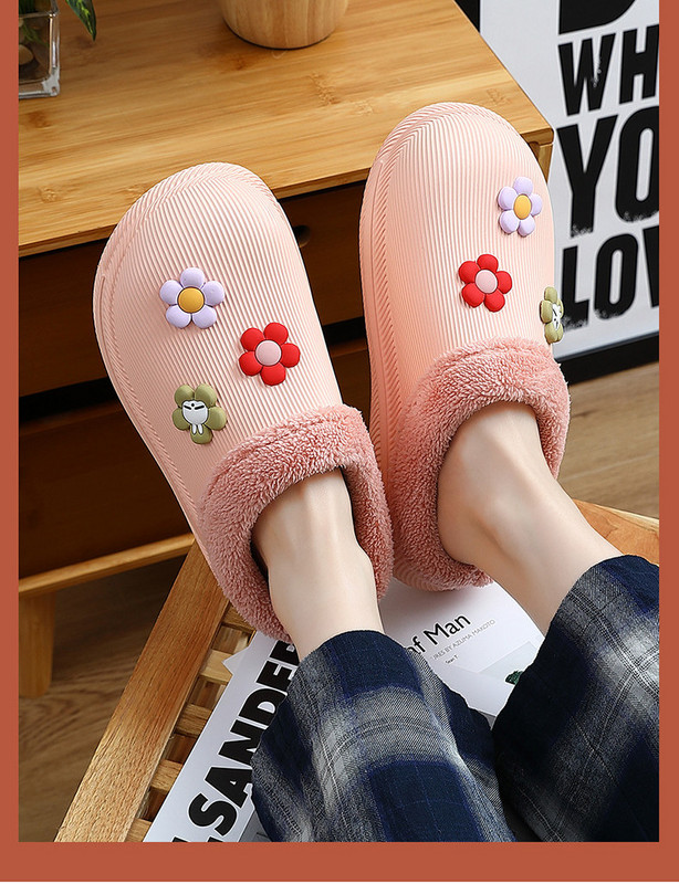 Нов модел пантофи с 3D цветя