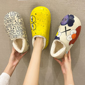 Дамски модерни пантофи с мека подплата