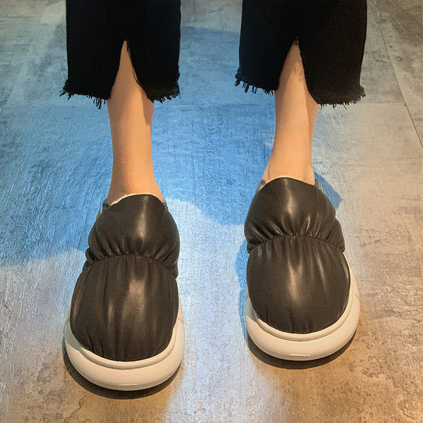 Домашни чехли в три цвята 