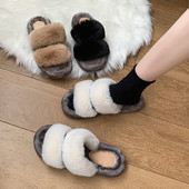 Нов модел дамски пантофи с пух в три цвята