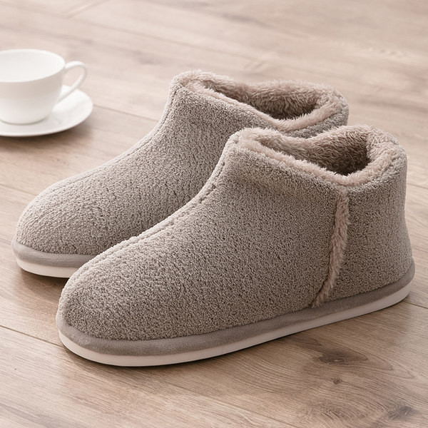 Дамски пухени пантофи - висок модел