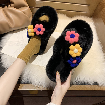 Пухени чехли с 3D цветя