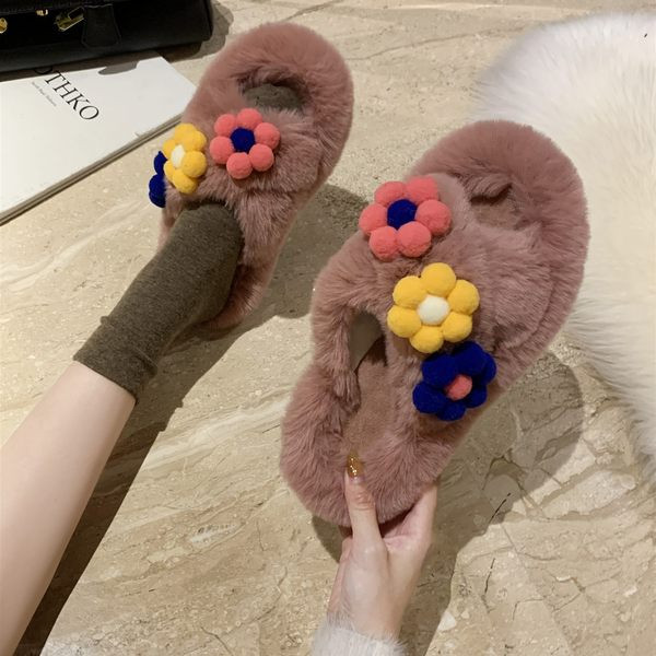 Пухени чехли с 3D цветя