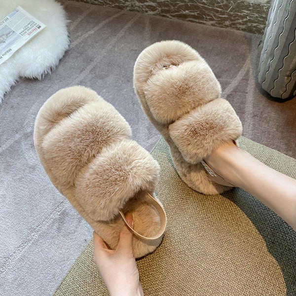 Нов модел пухени чехли с ластик