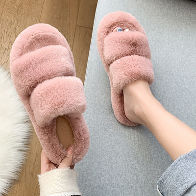 Пухкави дамски чехли в четири цвята