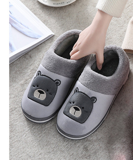 Зимни дамски пантофи с бродерия мече