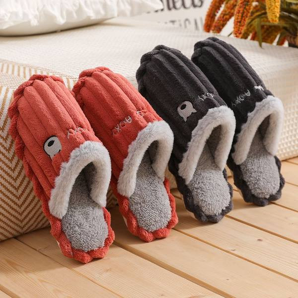 Домашни чехли подходящи за мъже и жени