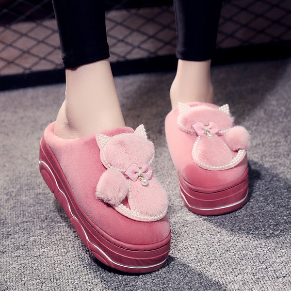 Дамски домашни чехли с перли и панделка 