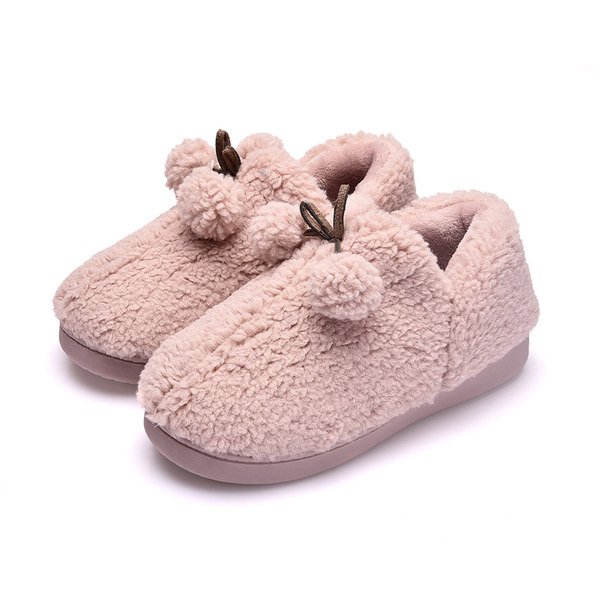 Нов модел пухени пантофи с помпони -няколко цвята