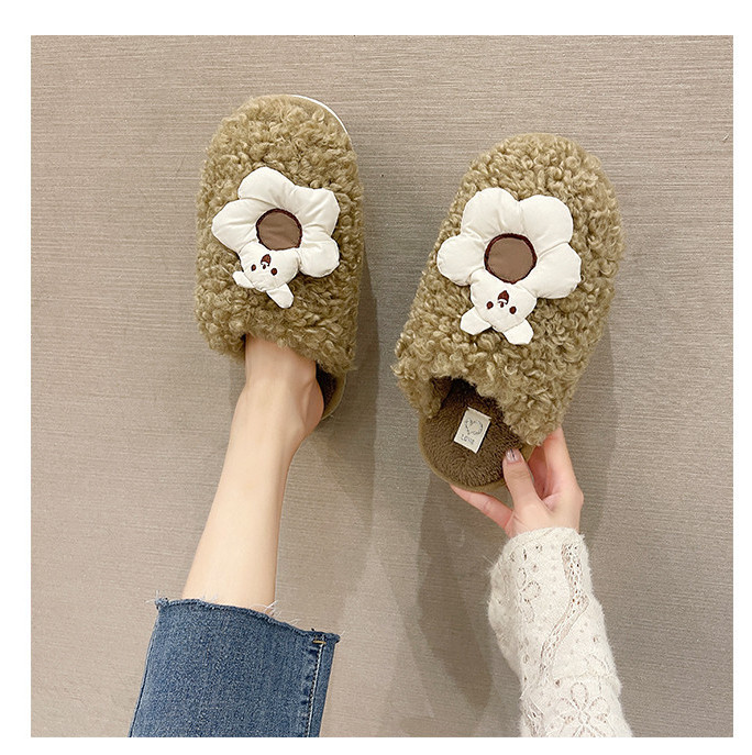 Дамски домашни чехли с 3D елемент 