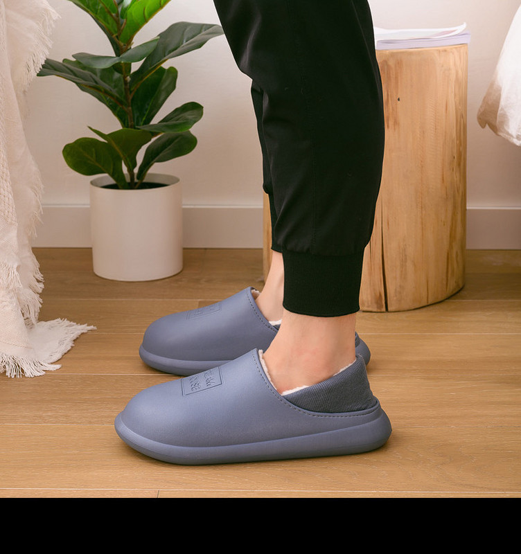 Дамски чехли с надпис и топла подплата 