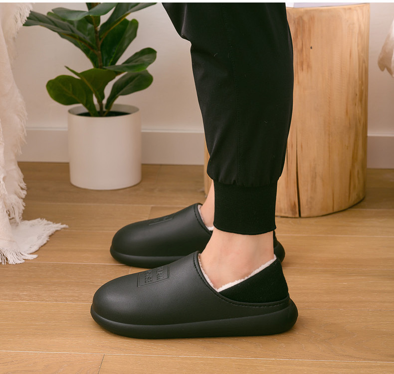 Дамски чехли с надпис и топла подплата 