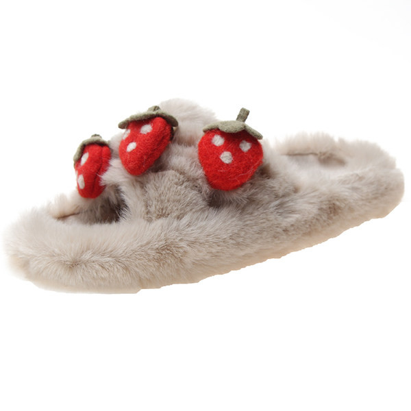 Дамски пухени чехли с 3D ягоди