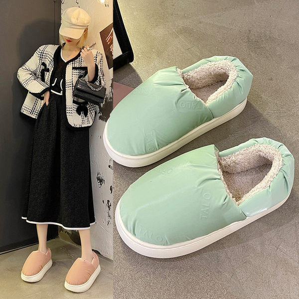 Дамски домашни пантофи с топла кадифена подплата 