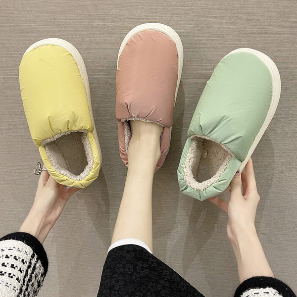 Дамски домашни пантофи с топла кадифена подплата 