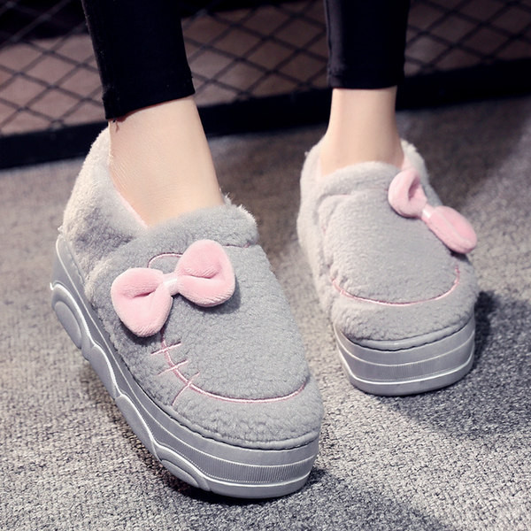 Дамски пантофи с висока подметка и панделка 