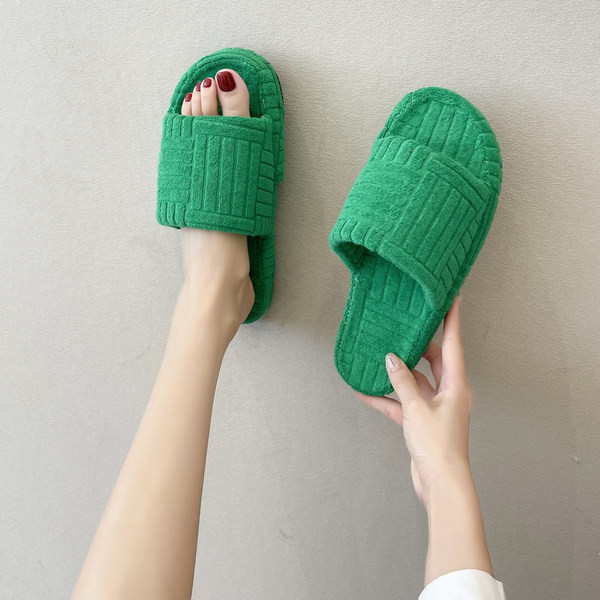 Домашни пантофи в бял,зелен и оранжев цвят