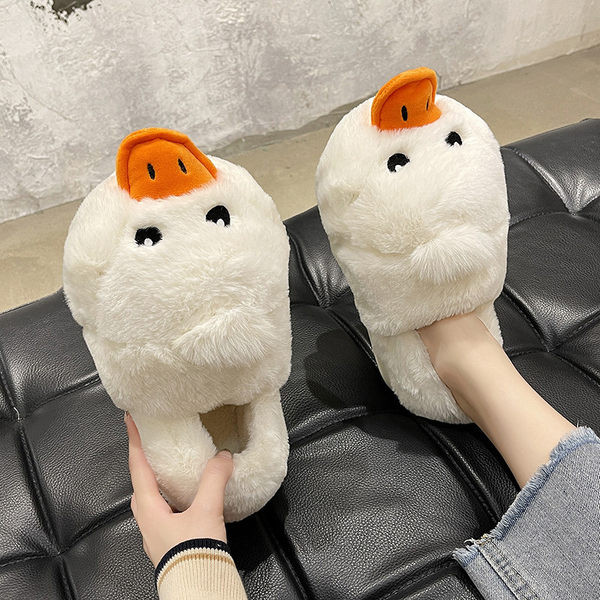 Модерни домашни пантофи с 3D елементи за жени