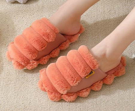 Дамски домашни чехли с равна подметка-еко пух