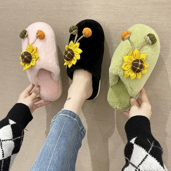 Модерни дамски домашни чехли с апликация