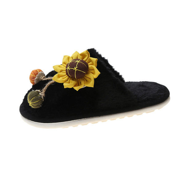 Модерни дамски домашни чехли с апликация