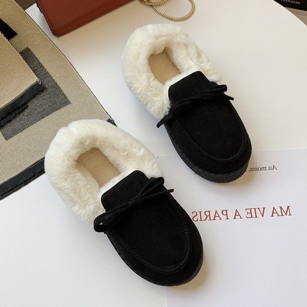 Дамски пантофи от еко велур с топла подплата и панделка 