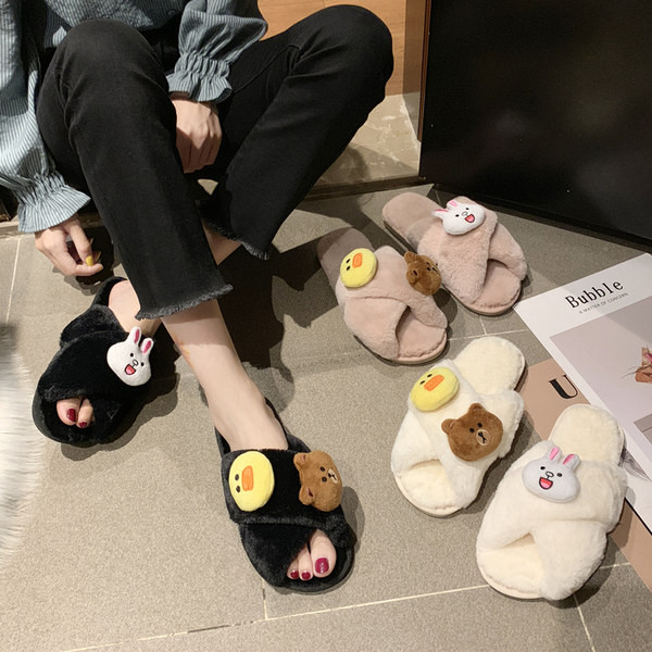 Нов модел дамски пухени чехли в три цвята